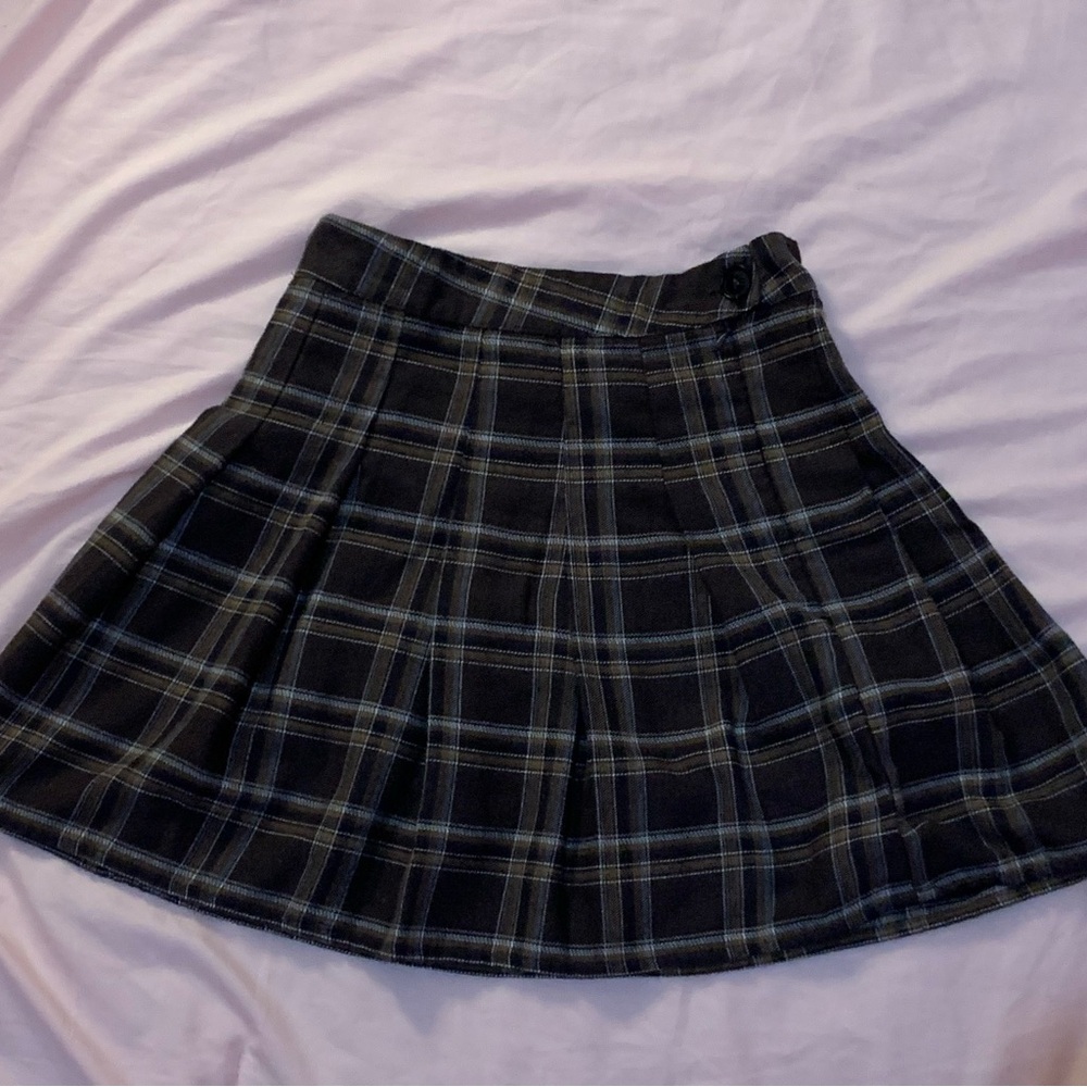 SHEIN Black and Gray Pleated Mini Skirt